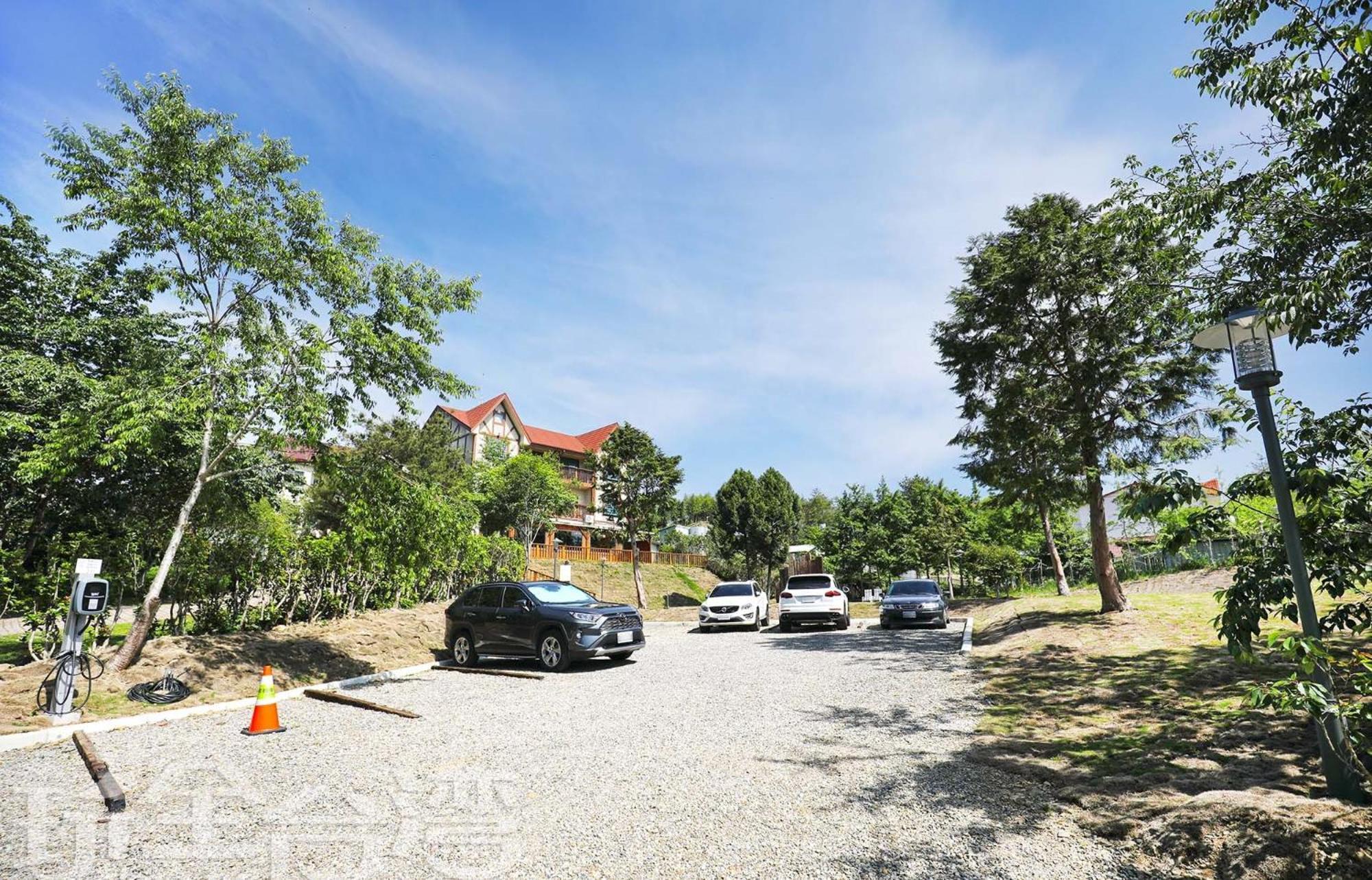 清境 百里莊園 Baili Manor Cing Jing Lägenhet Renai Exteriör bild