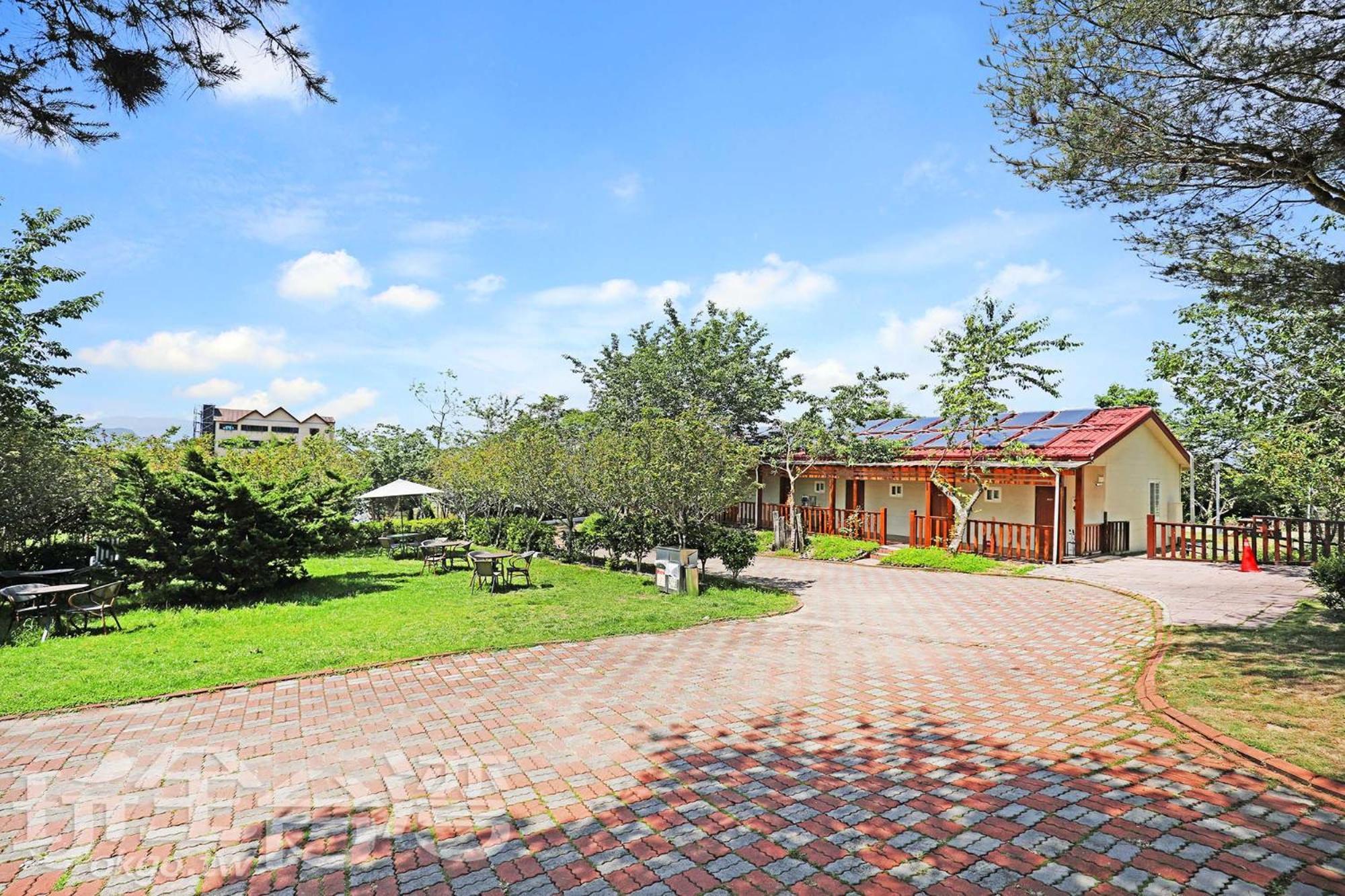 清境 百里莊園 Baili Manor Cing Jing Lägenhet Renai Exteriör bild